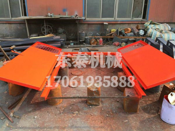 雙扇防火柵欄門